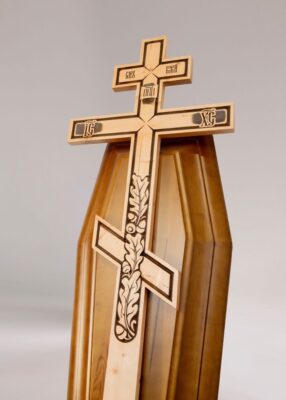 Крест могильный "Дубовый лист" (КС120Д), светлый 2500 мм